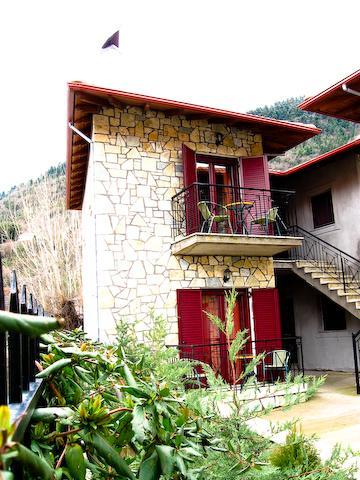 Alonaki Guesthouse Plátanos Eksteriør billede