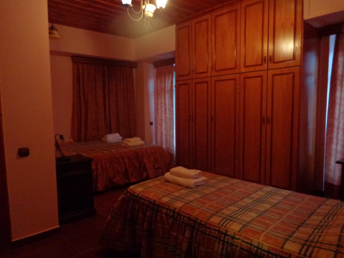 Alonaki Guesthouse Plátanos Eksteriør billede